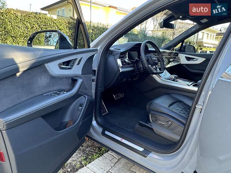 Внедорожник / Кроссовер Audi Q7 2022 в Одессе