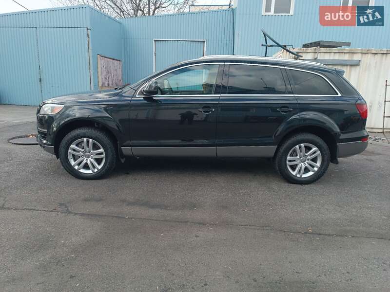 Внедорожник / Кроссовер Audi Q7 2007 в Никополе