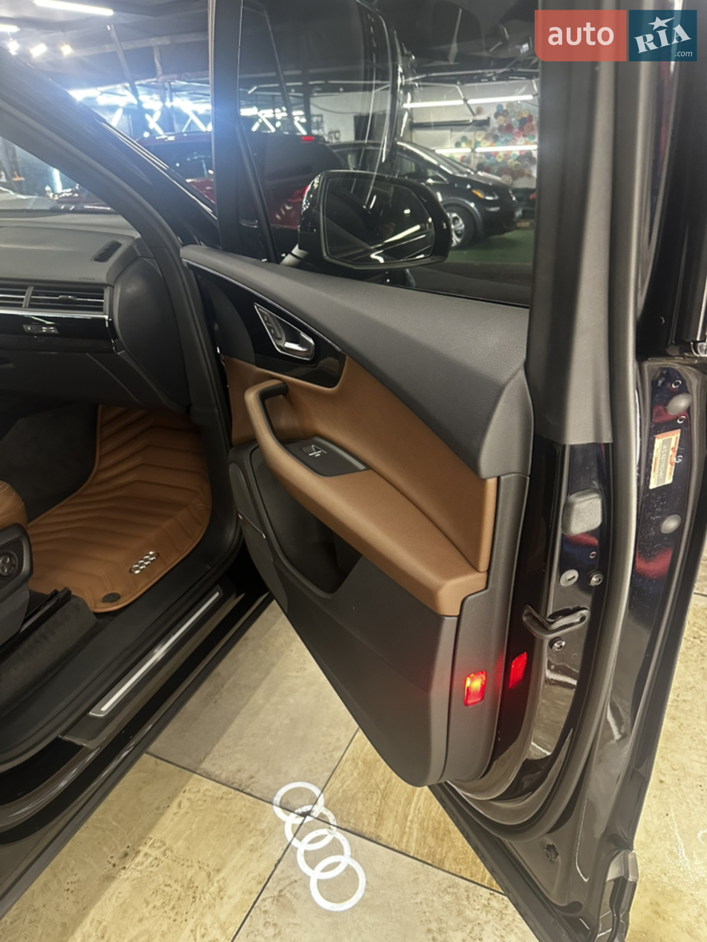 2017 Audi Q7 - мініатюра 8