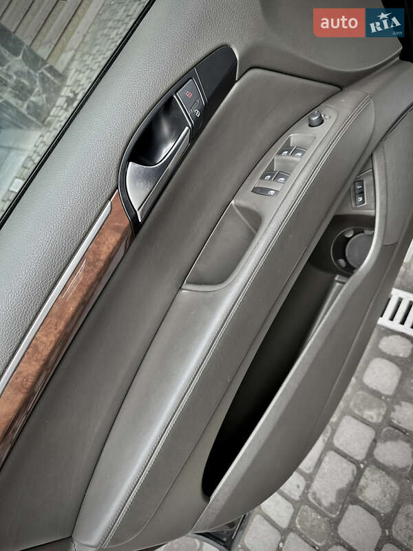 Внедорожник / Кроссовер Audi Q7 2006 в Черновцах