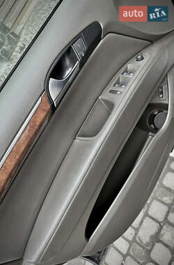 Внедорожник / Кроссовер Audi Q7 2006 в 