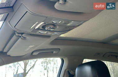 Внедорожник / Кроссовер Audi Q7 2011 в 