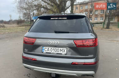 Внедорожник / Кроссовер Audi Q7 2019 в Киеве