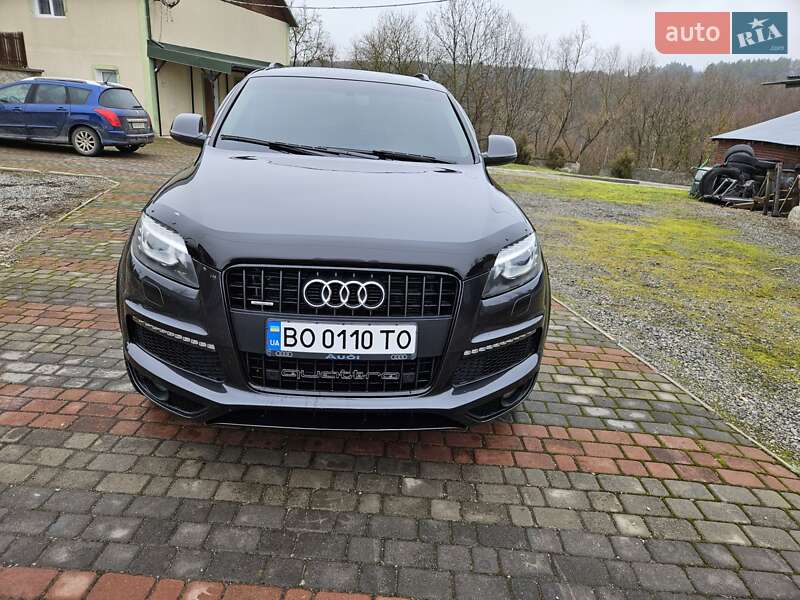 Позашляховик / Кросовер Audi Q7 2013 в Чорткові