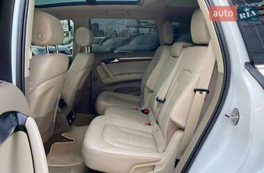 Внедорожник / Кроссовер Audi Q7 2013 в 