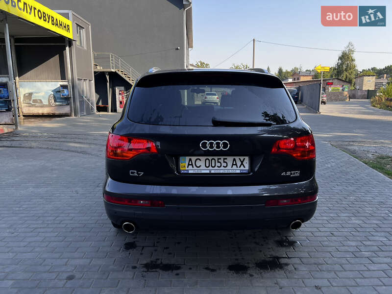 Внедорожник / Кроссовер Audi Q7 2009 в Луцке