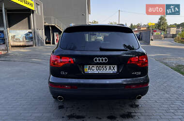 Внедорожник / Кроссовер Audi Q7 2009 в 