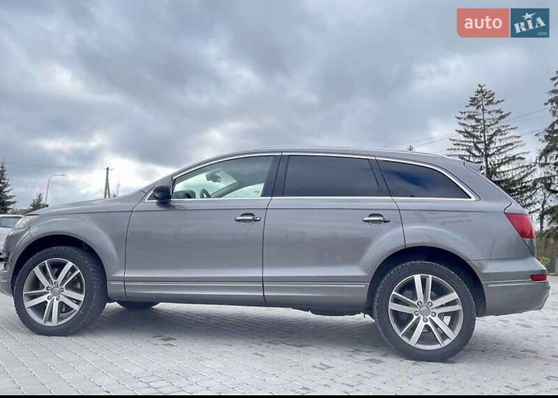 Позашляховик / Кросовер Audi Q7 2011 в Самборі