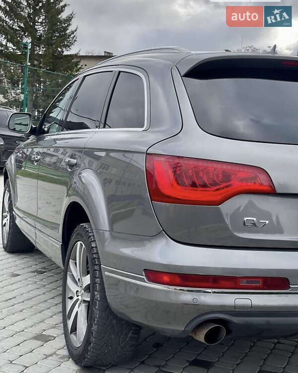 Позашляховик / Кросовер Audi Q7 2011 в Самборі