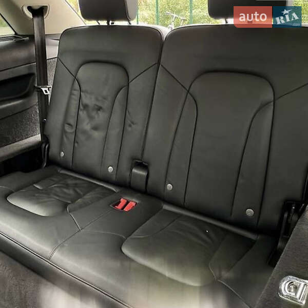 Позашляховик / Кросовер Audi Q7 2011 в Самборі