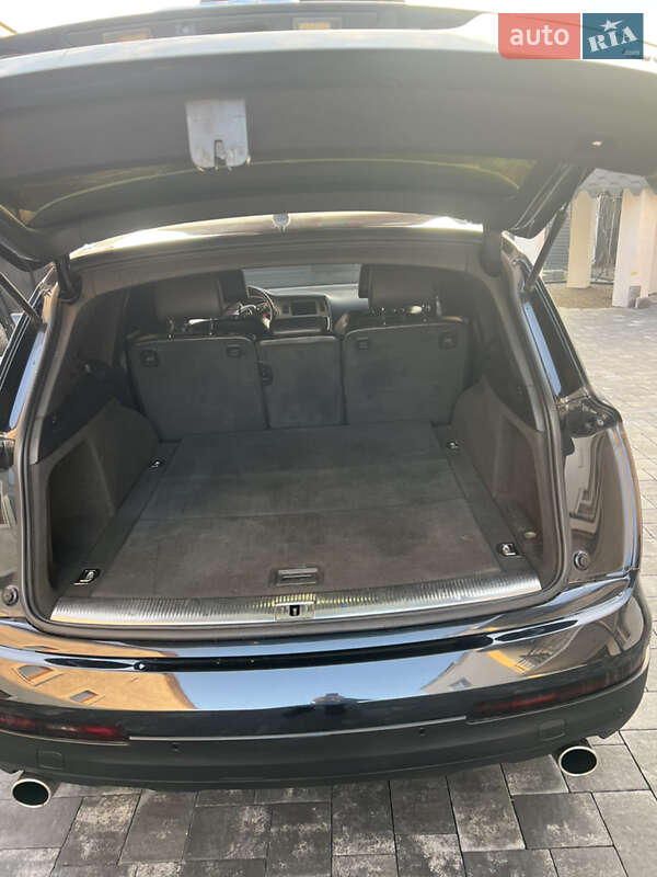 Внедорожник / Кроссовер Audi Q7 2007 в Хусте