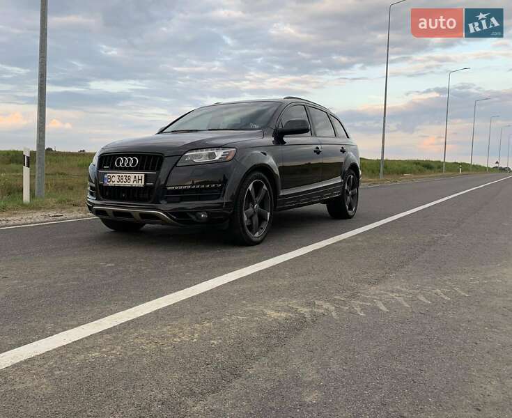 Позашляховик / Кросовер Audi Q7 2014 в 