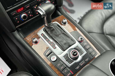 Внедорожник / Кроссовер Audi Q7 2012 в 