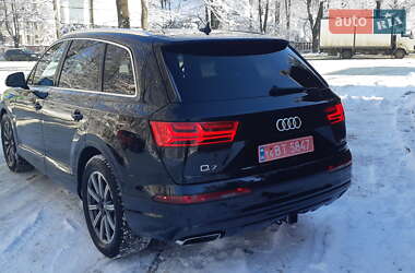 Позашляховик / Кросовер Audi Q7 2017 в Трускавці