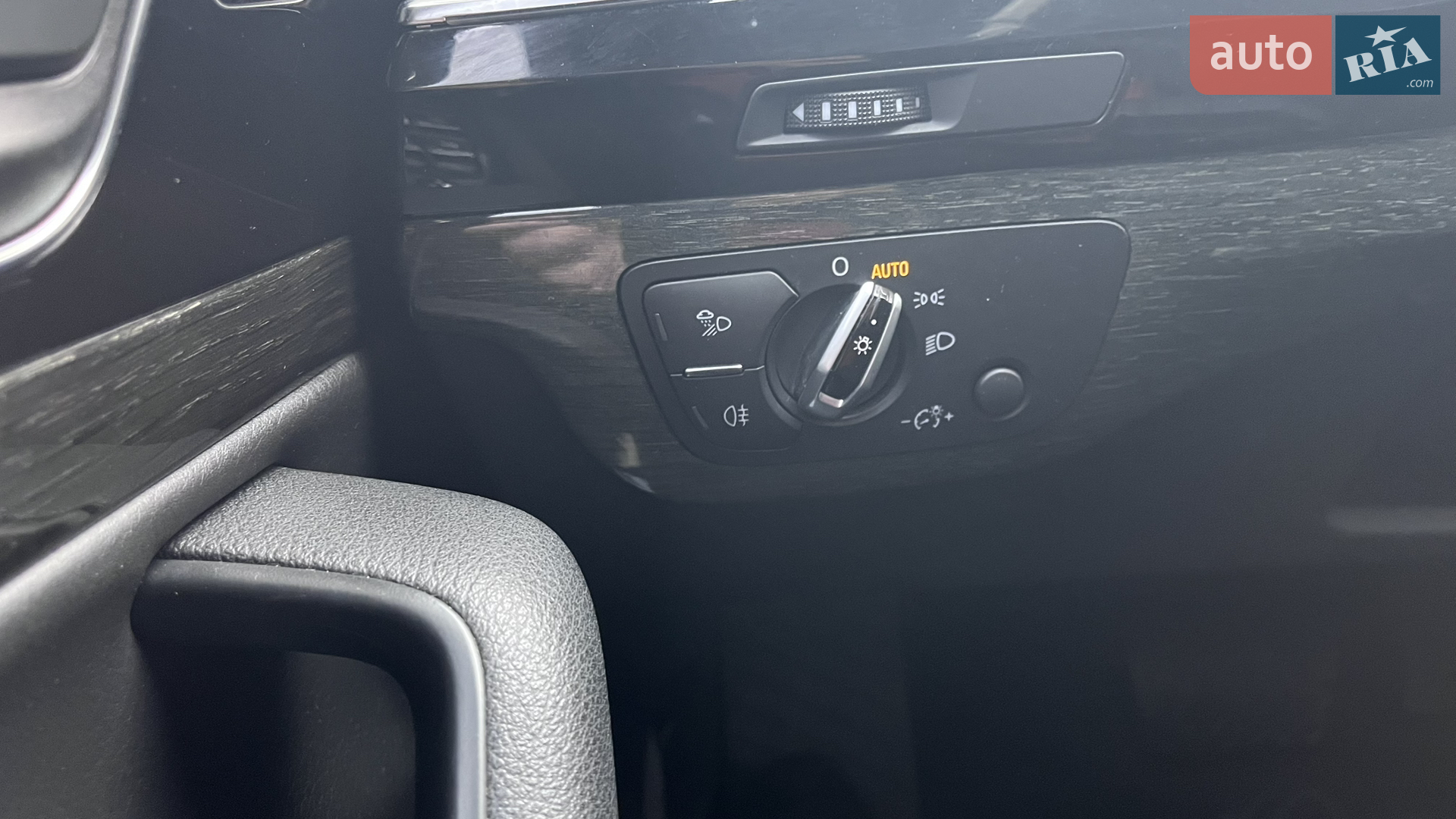 2016 Audi Q7 - мініатюра 8