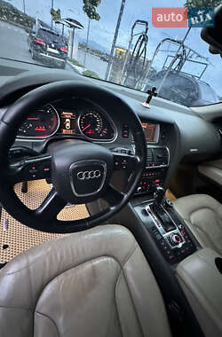 Внедорожник / Кроссовер Audi Q7 2007 в 