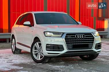 Позашляховик / Кросовер Audi Q7 2018 в Києві