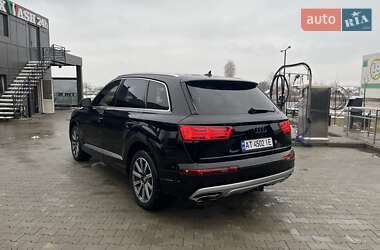 Позашляховик / Кросовер Audi Q7 2016 в Калуші