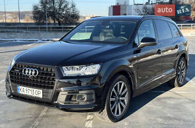 Внедорожник / Кроссовер Audi Q7 2019 в Киеве