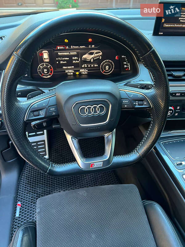 Позашляховик / Кросовер Audi Q7 2017 в Іршаві