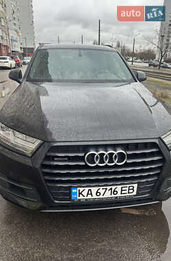 Позашляховик / Кросовер Audi Q7 2016 в Києві