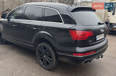 Внедорожник / Кроссовер Audi Q7 2012 в 