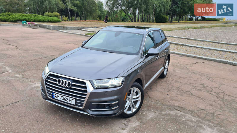 Внедорожник / Кроссовер Audi Q7 2018 в Житомире