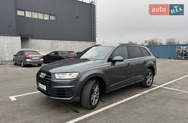 Позашляховик / Кросовер Audi Q7 2016 в Ірпені