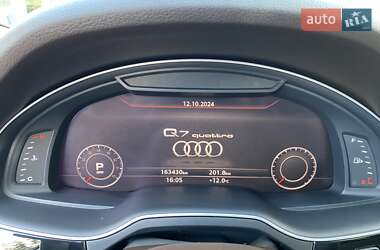 Внедорожник / Кроссовер Audi Q7 2018 в 