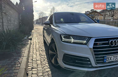 Внедорожник / Кроссовер Audi Q7 2015 в Каменец-Подольском