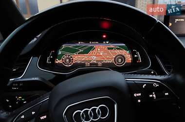 Внедорожник / Кроссовер Audi Q7 2016 в Луцке
