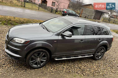 Позашляховик / Кросовер Audi Q7 2010 в 