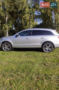 Внедорожник / Кроссовер Audi Q7 2013 в 