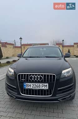 Позашляховик / Кросовер Audi Q7 2013 в Ізмаїлі