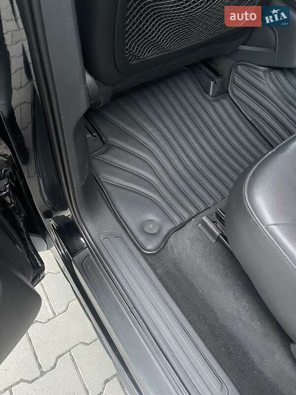 Внедорожник / Кроссовер Audi Q7 2013 в Измаиле