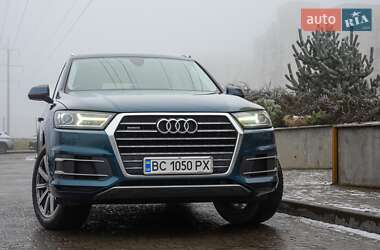 Внедорожник / Кроссовер Audi Q7 2018 в 