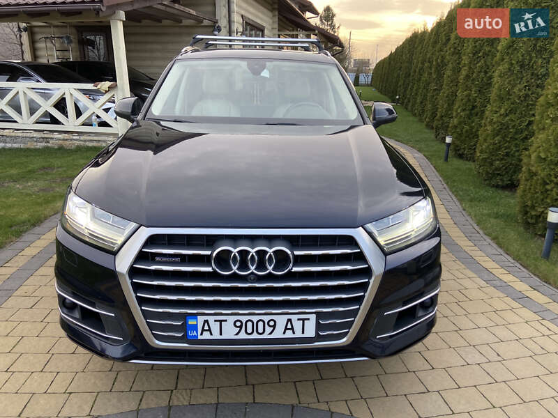 Внедорожник / Кроссовер Audi Q7 2017 в Ивано-Франковске