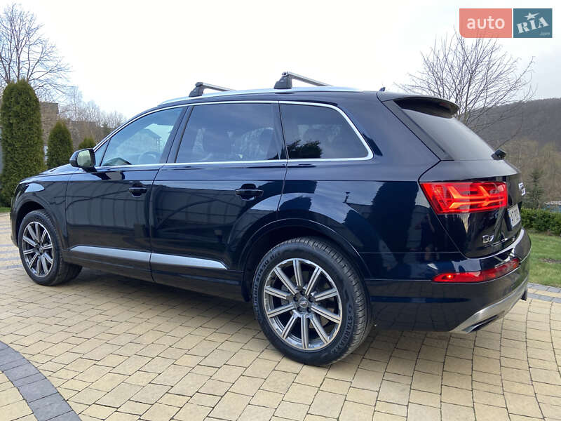 Внедорожник / Кроссовер Audi Q7 2017 в Ивано-Франковске