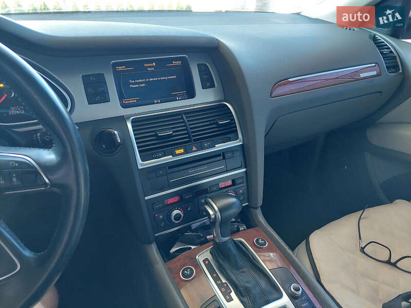 Внедорожник / Кроссовер Audi Q7 2014 в Буштыне фото 8 Внедорожник / Кроссовер Audi Q7 2014 в Буштыне