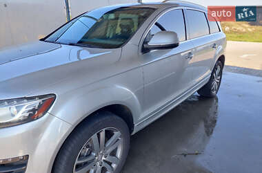 Внедорожник / Кроссовер Audi Q7 2014 в Буштыне
