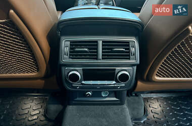Позашляховик / Кросовер Audi Q7 2017 в 