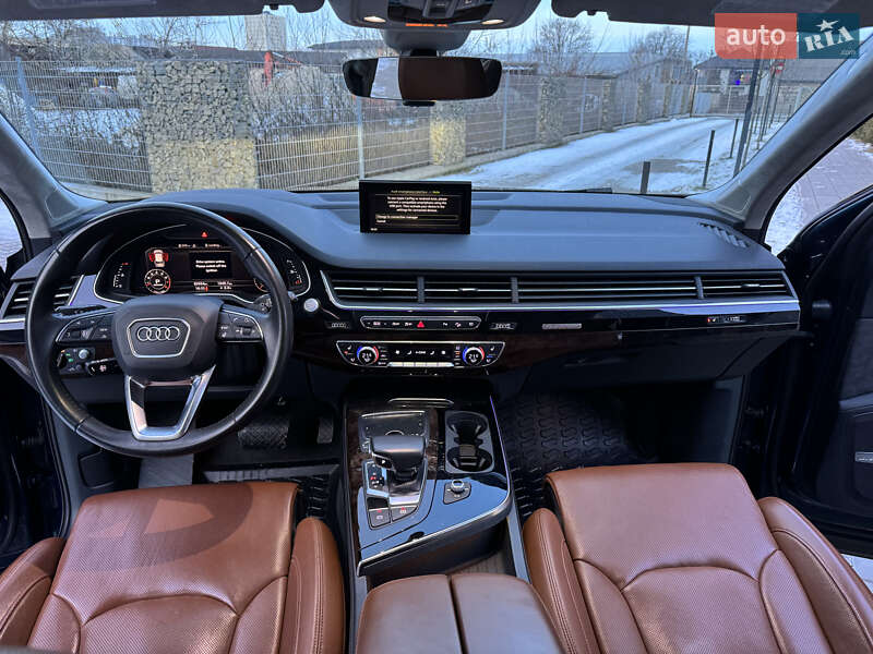 Позашляховик / Кросовер Audi Q7 2017 в Івано-Франківську