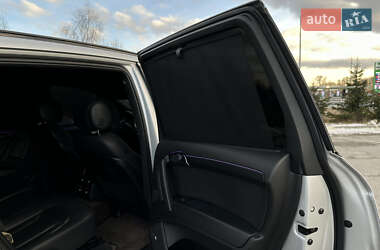 Позашляховик / Кросовер Audi Q7 2010 в 