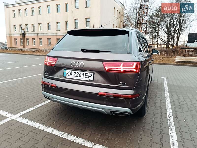 Позашляховик / Кросовер Audi Q7 2017 в Чернігові фото 14 Позашляховик / Кросовер Audi Q7 2017 в Чернігові
