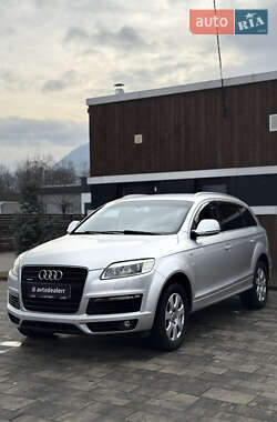 Внедорожник / Кроссовер Audi Q7 2007 в Тячеве