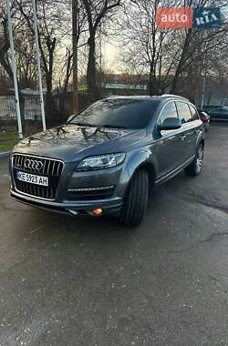 Позашляховик / Кросовер Audi Q7 2013 в Дніпрі