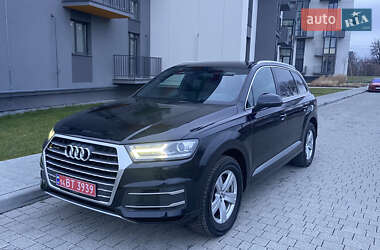 Позашляховик / Кросовер Audi Q7 2017 в Львові