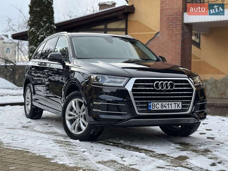 Позашляховик / Кросовер Audi Q7 2016 в Львові