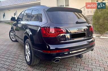 Позашляховик / Кросовер Audi Q7 2014 в Чернівцях