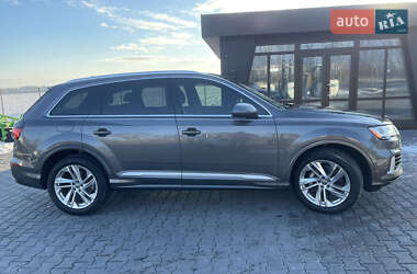 Внедорожник / Кроссовер Audi Q7 2020 в Тернополе